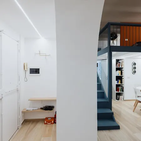 Modern Loft In Rome