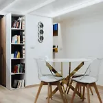 Modern Loft In Apartamento Roma