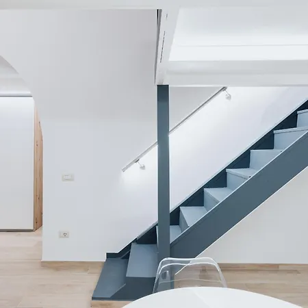 Lägenhet Modern Loft In *