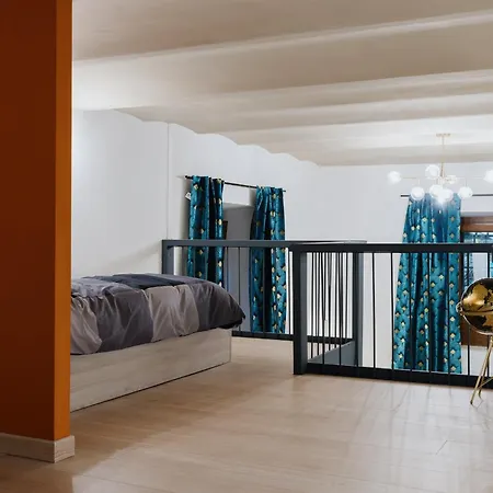 Modern Loft In Apartment